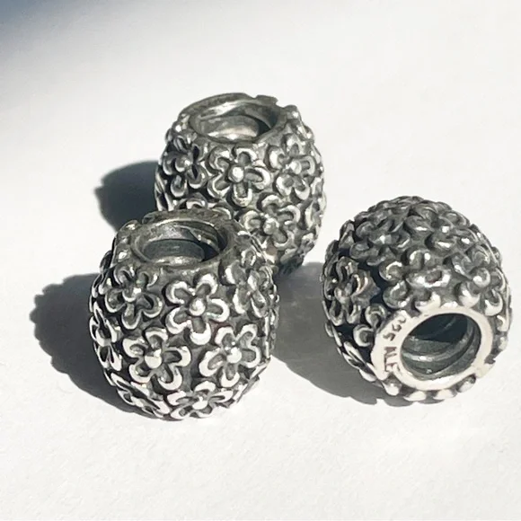 PANDORA Rare Perfect Posies Charm Floral 
Retired Flower Bead - 790566 - Picture 5 of 8